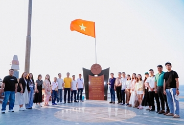 HÀNH TRÌNH VỀ NƠI ĐÓN ÁNH BÌNH MINH ĐẦU TIÊN – HỆ THỐNG GIÁO DỤC ĐẠI VIỆT TẠI PHÚ YÊN