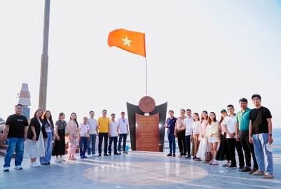 HÀNH TRÌNH VỀ NƠI ĐÓN ÁNH BÌNH MINH ĐẦU TIÊN – HỆ THỐNG GIÁO DỤC ĐẠI VIỆT TẠI PHÚ YÊN