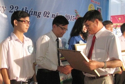 Vinh danh 137 sinh viên Phú Yên tiêu biểu