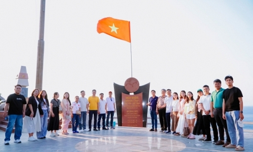 HÀNH TRÌNH VỀ NƠI ĐÓN ÁNH BÌNH MINH ĐẦU TIÊN – HỆ THỐNG GIÁO DỤC ĐẠI VIỆT TẠI PHÚ YÊN