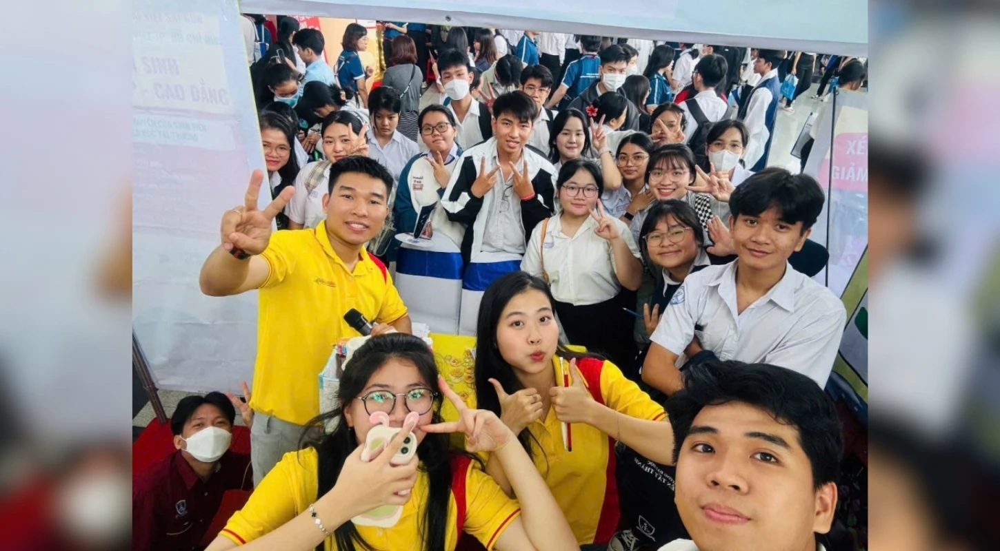 Sôi Động Ngày Hội Tư Vấn Mùa Thi 2025 Tại Bình Dương | Trường Trung Cấp Đại Việt Tp. Hồ Chí Minh