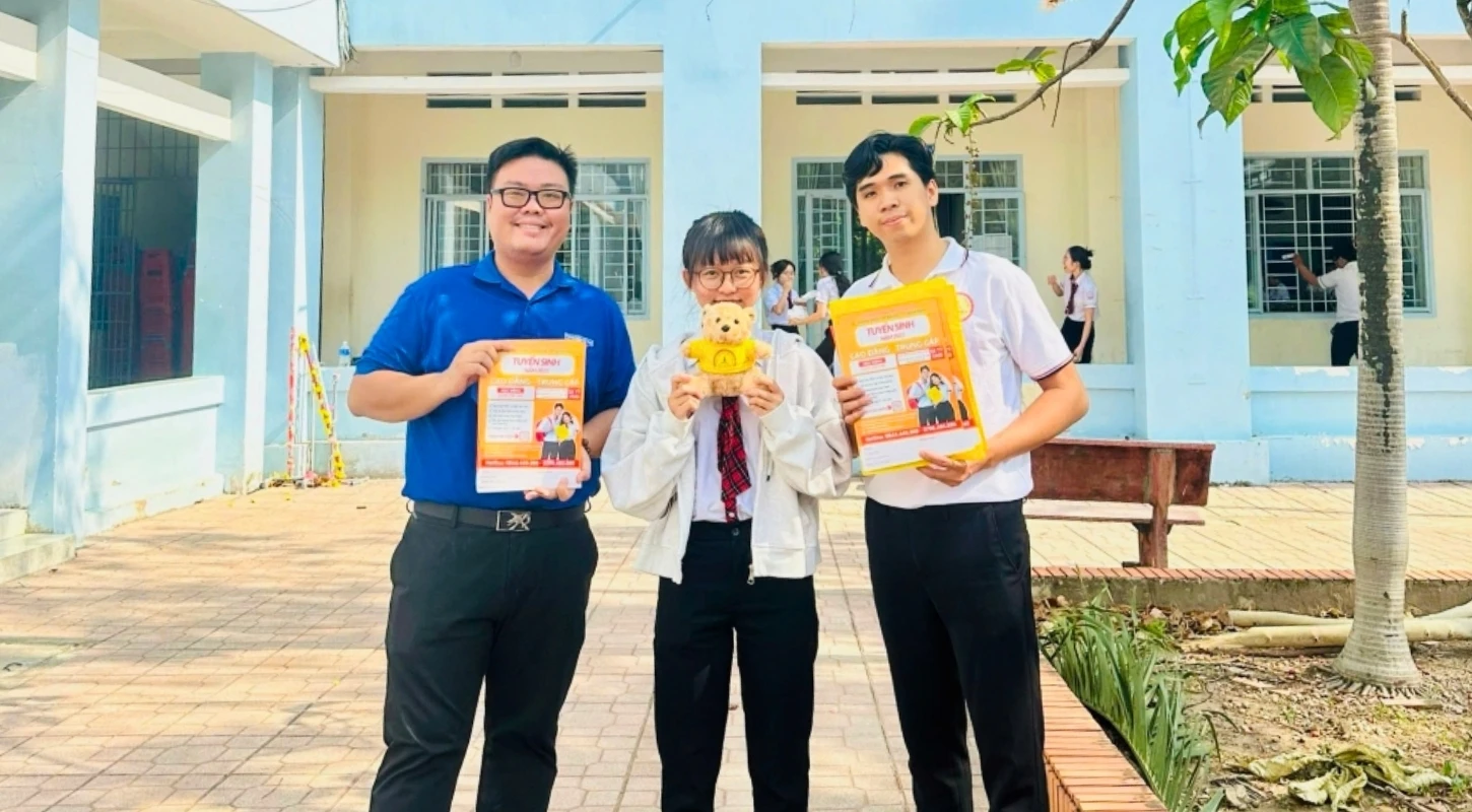 Trường Cao Đẳng Đại Việt Sài Gòn Tiếp Lửa Ước Mơ Cùng Học Sinh Thpt Tại Đồng Nai Năm 2025 | Trường Trung Cấp Đại Việt Tp. Hồ Chí Minh