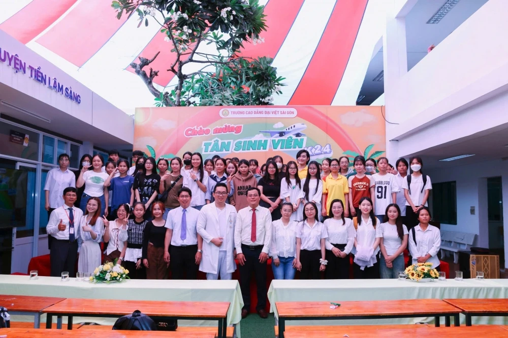 Hân Hoan Chào Đón Năm Học Mới 2024 | Lễ Khai Giảng K24 Trường Cao Đẳng Đại Việt Sài Gòn