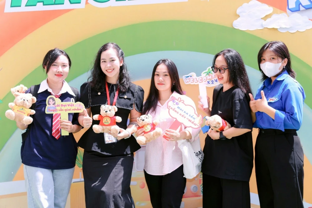 Hân Hoan Chào Đón Năm Học Mới 2024 | Lễ Khai Giảng K24 Trường Cao Đẳng Đại Việt Sài Gòn