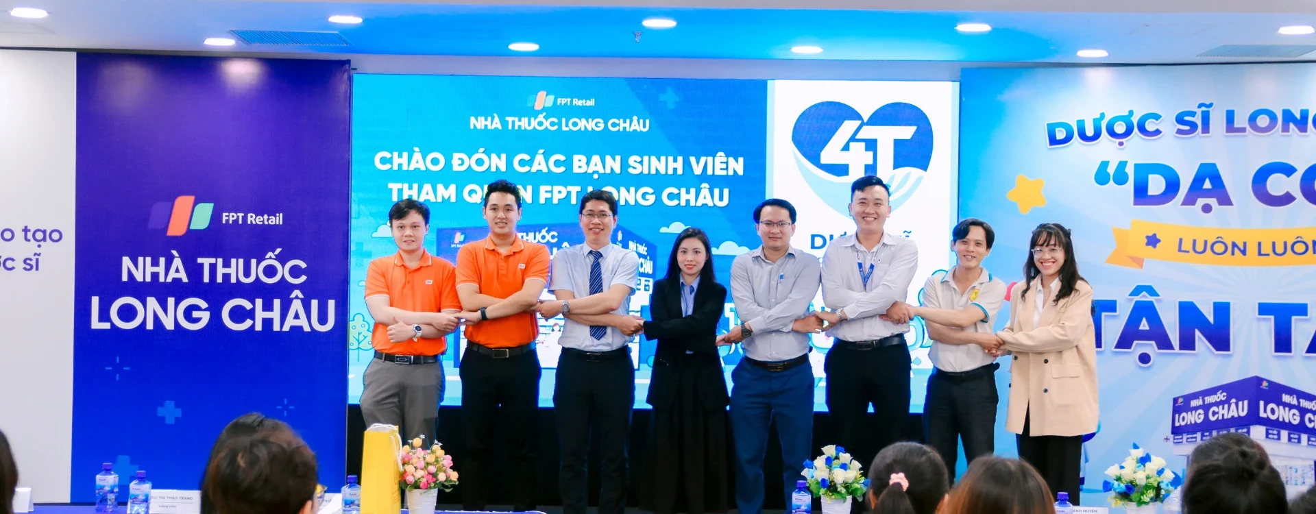 Cơ hội nghề nghiệp sinh viên Khoa Y Dược