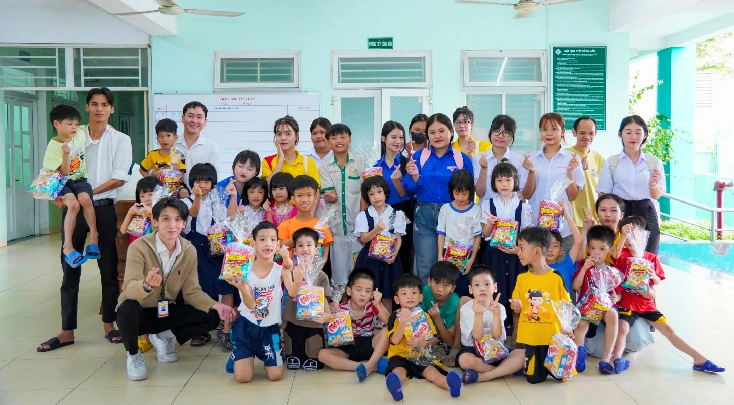 MỘT BUỔI CHIỀU TRUNG THU ẤM ÁP TẠI TAM BÌNH | Trường Trung Cấp Đại Việt Tp. Hồ Chí Minh