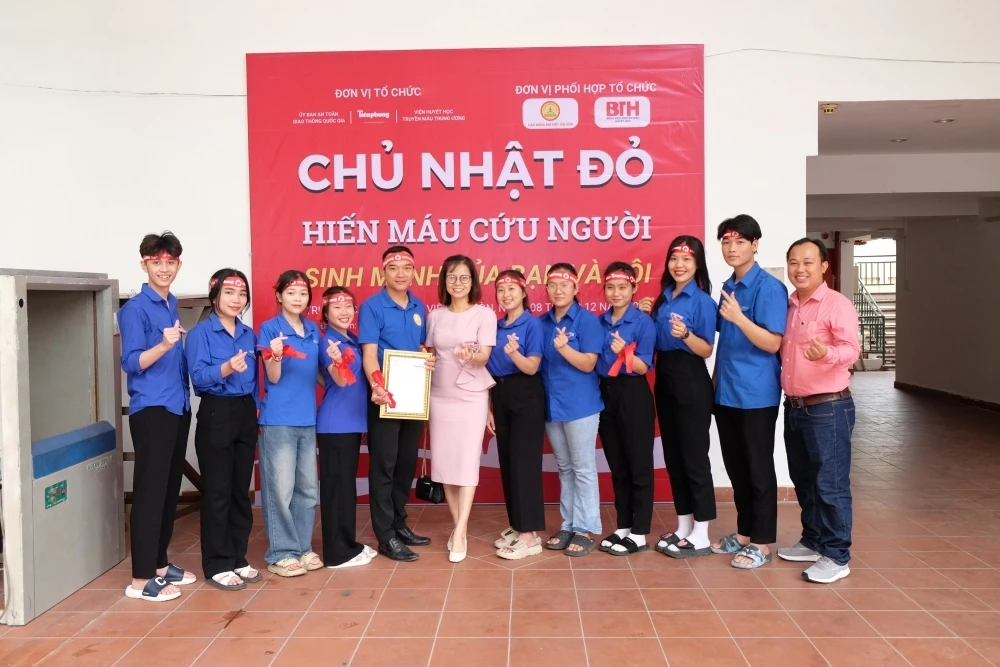 Chủ Nhật Đỏ 2024 tại Trường CĐ Đại Việt Sài Gòn | Hiến máu cứu người
