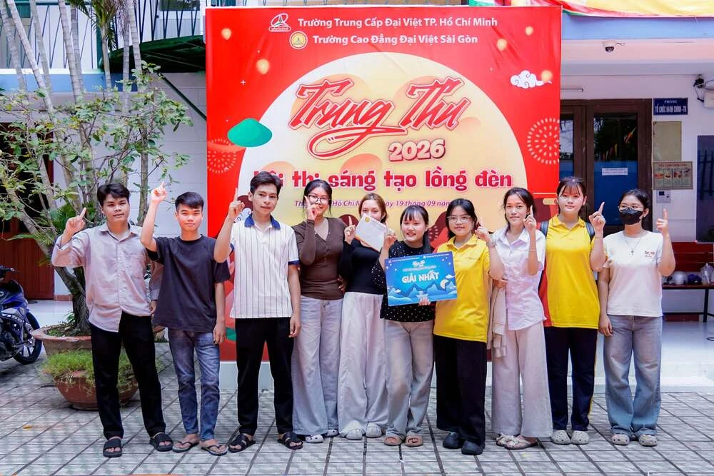 Chúc Mừng Các Team Xuất Sắc Tại Hội Thi Lồng Đèn Trung Thu 2026