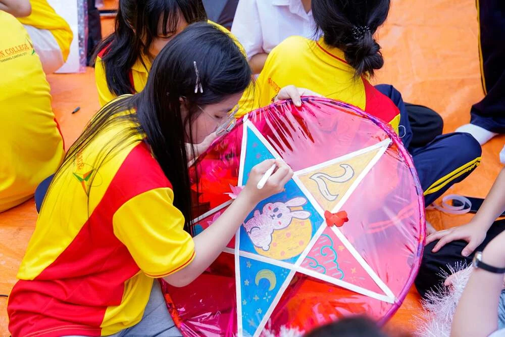 Hội Thi Lồng Đèn Trung Thu 2026 – Những Khoảnh Khắc Sáng Tạo Tại Đại Việt Sài Gòn