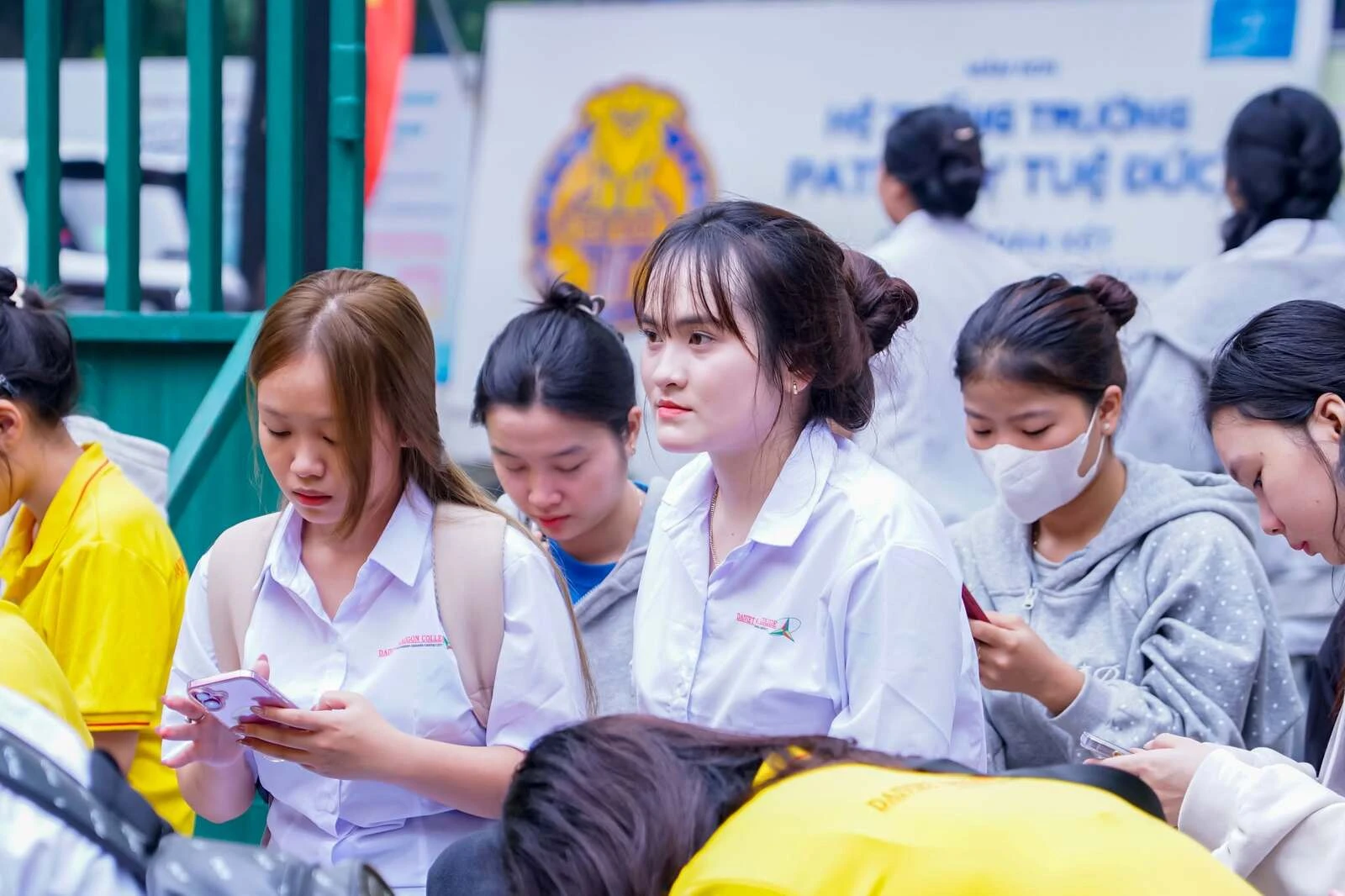 NHỮNG KHOẢNH KHẮC ĐẦU TIÊN CỦA HỘI THI LỒNG ĐÈN TRUNG THU 2026!
