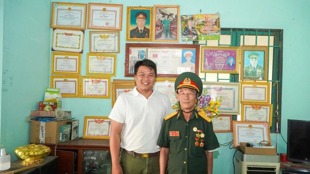 Tri Ân Người Hùng Thầm Lặng | Trường Cao đẳng Đại Việt Sài Gòn Thăm Chiến Sĩ Biệt Động Sài Gòn