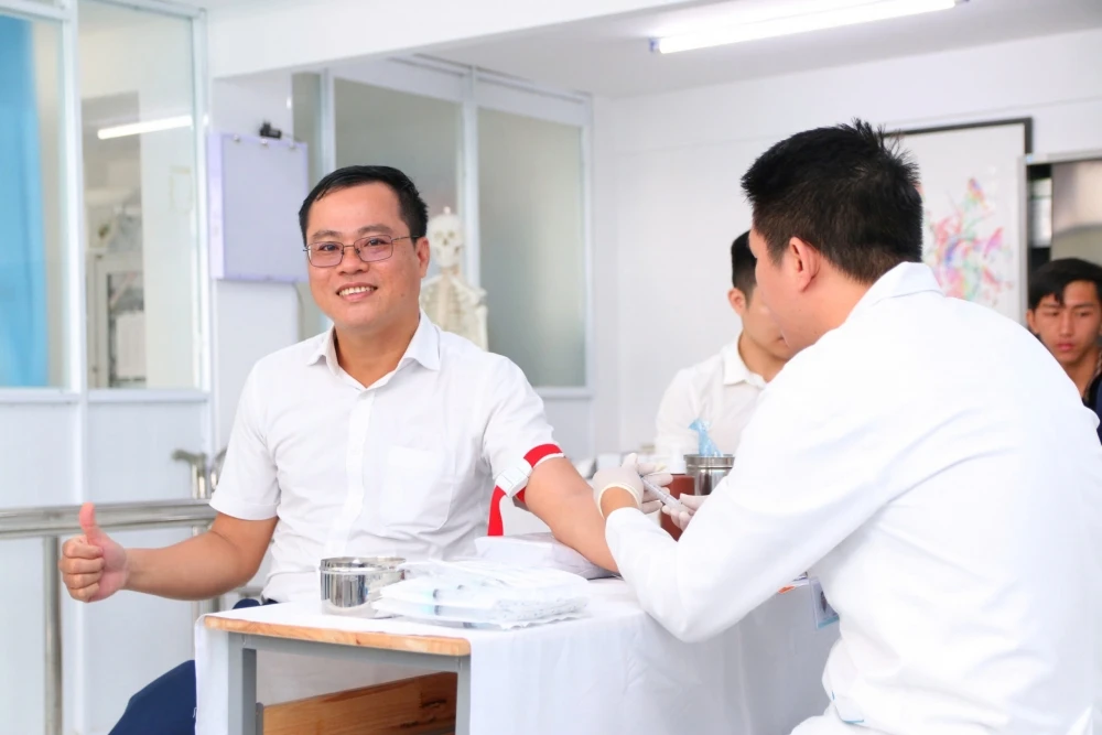 Sức Khỏe Là Sức Mạnh Của Tập Thể | Khám Sức Khỏe Định Kỳ Tại Đại Việt Sài Gòn