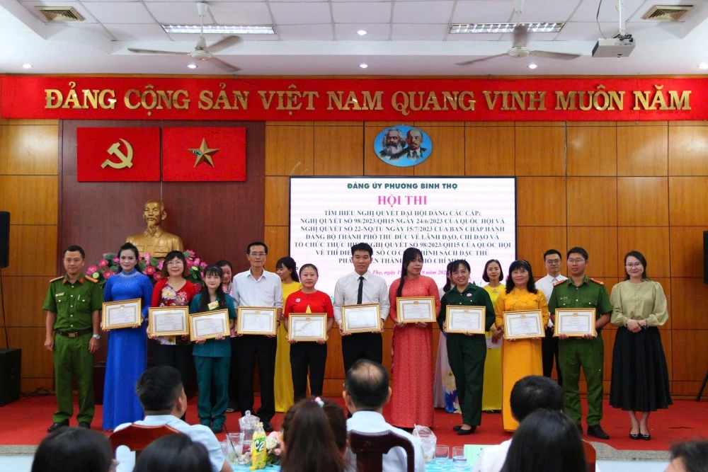 Trường Trung cấp Đại Việt TP.HCM đạt giải Khuyến khích Hội thi tìm hiểu Nghị quyết Đại hội Đảng 2024